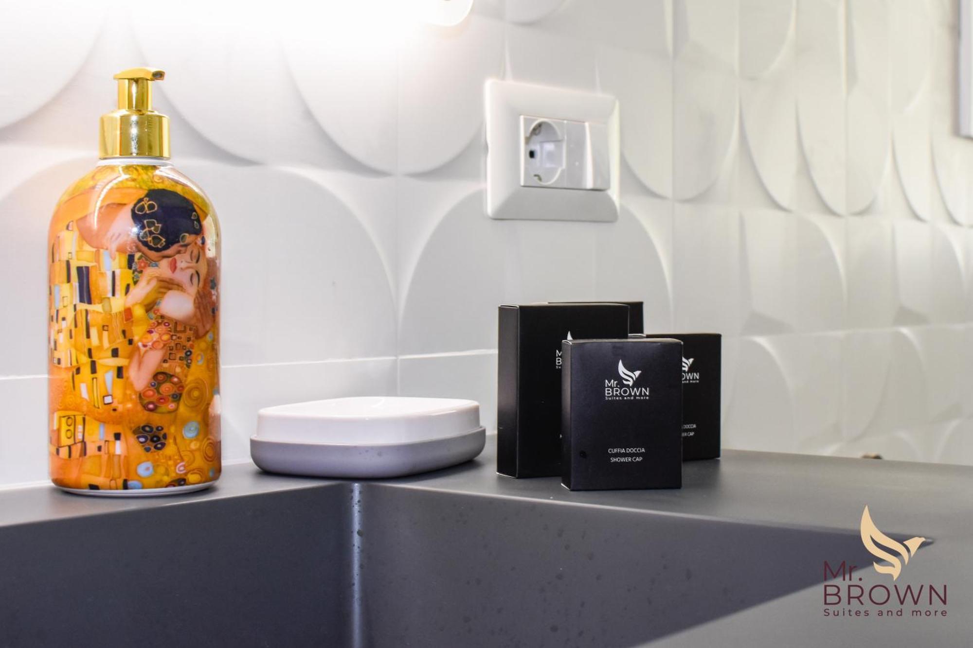 רומא Mr Brown Home And Suites מראה חיצוני תמונה