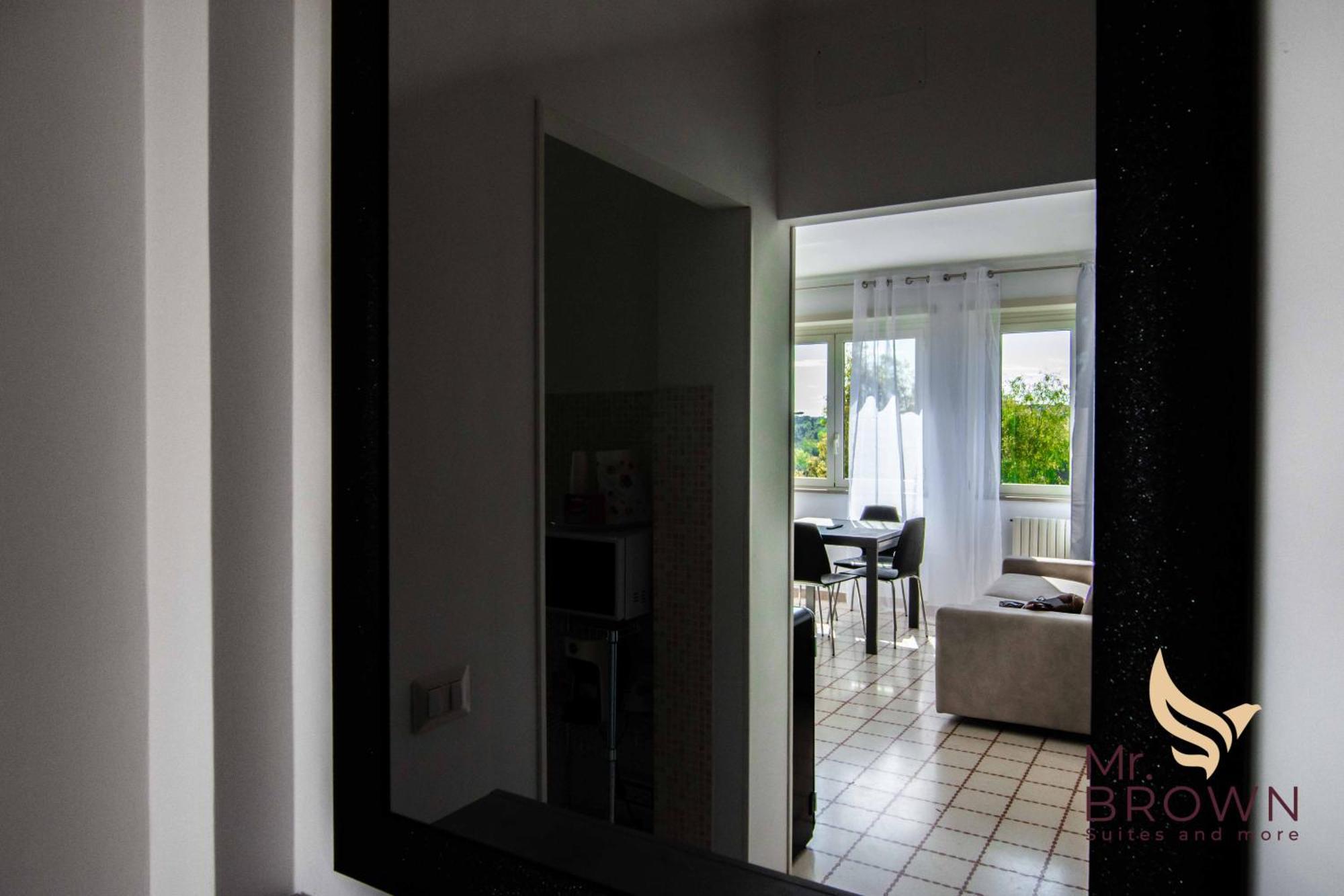 רומא Mr Brown Home And Suites מראה חיצוני תמונה